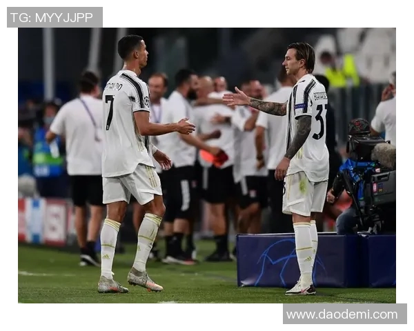 尤文图斯对阵费伦天文直播全程回顾与精彩瞬间分析