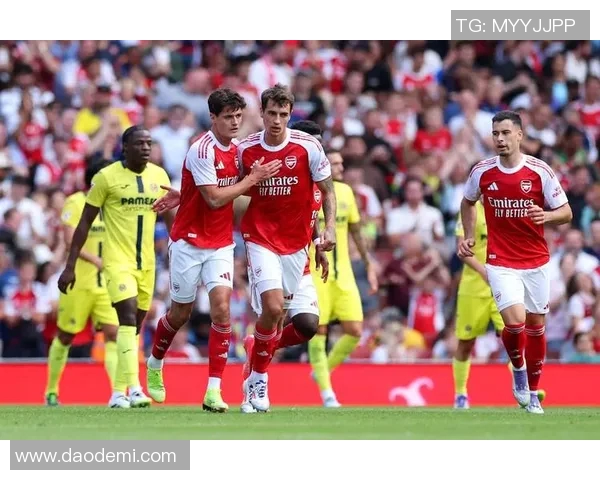 利物浦与阿森纳首发阵容揭晓双方明星球员齐聚一堂争夺胜利