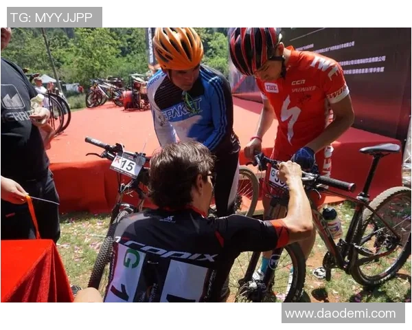 日通乡足球比赛精彩直播全程回顾与赛况分析