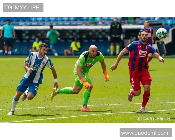 西班牙足球盛宴对决马德里竞技激情碰撞引发球迷热潮